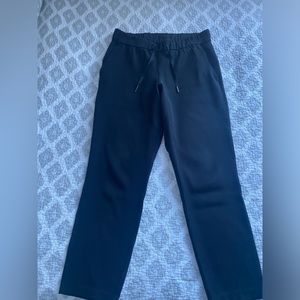 Woven  Lulu Lemon On the Fly Pants